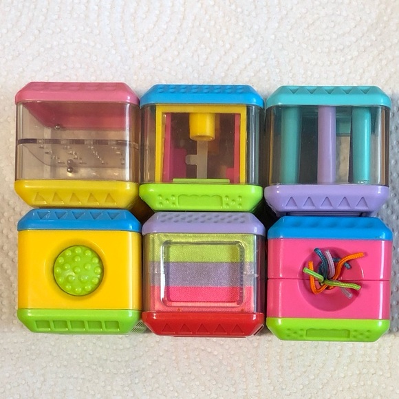 6 Vintage Fisher Price Peek-A-Boo Blocks. Sensory Theme. Set #1. - Picture 4 of 9